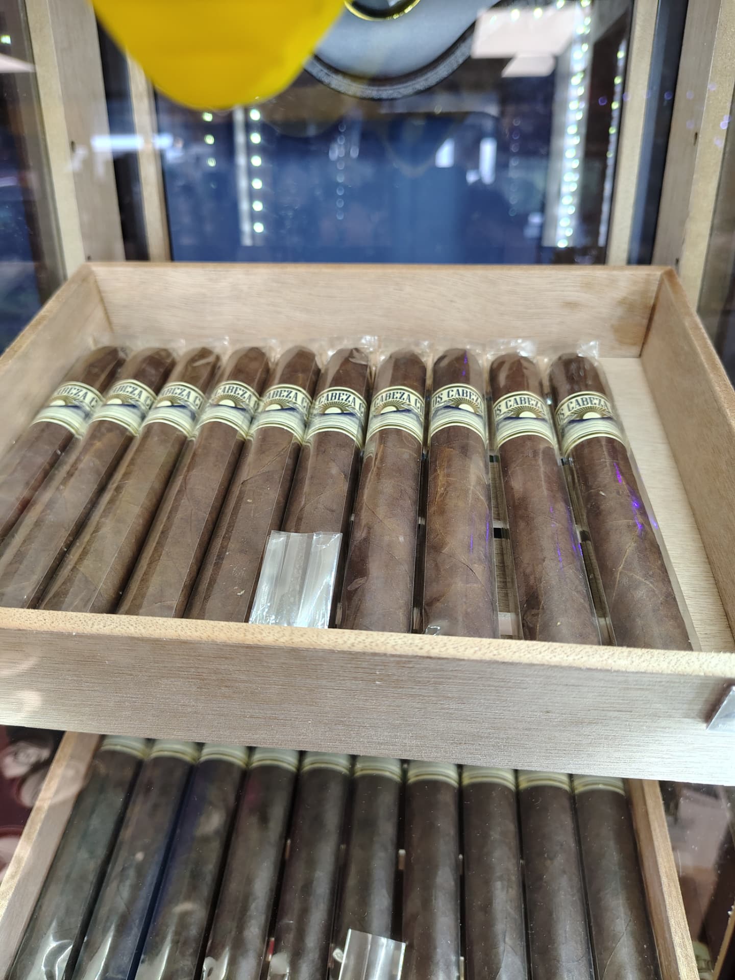 Carlos Cabeza Natural cigars on display in the humidor